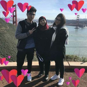 Meet your Posher, Nadira